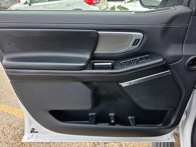 Used 2025 Ford Expedition Max Platinum AWD/4WD image 27