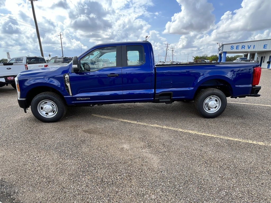 New 2026 Ford F350 XL image 4