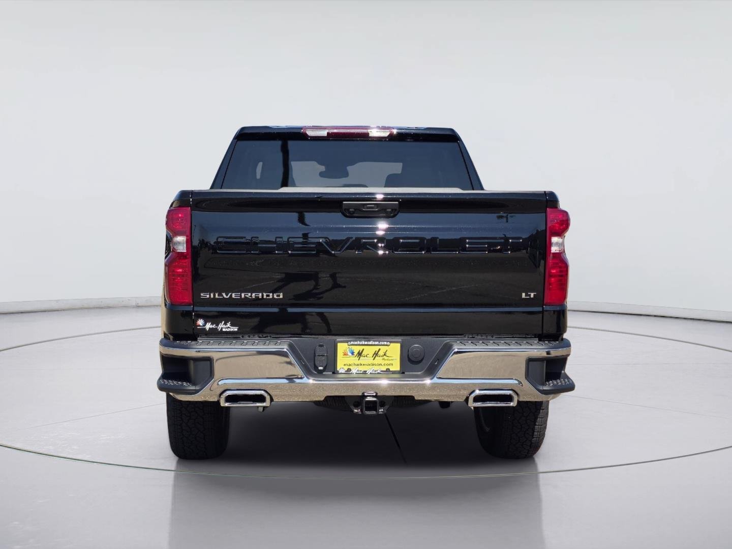 New 2026 Chevrolet Silverado 1500 LT w/ Z71 Off-Road Package AWD/4WD image 6