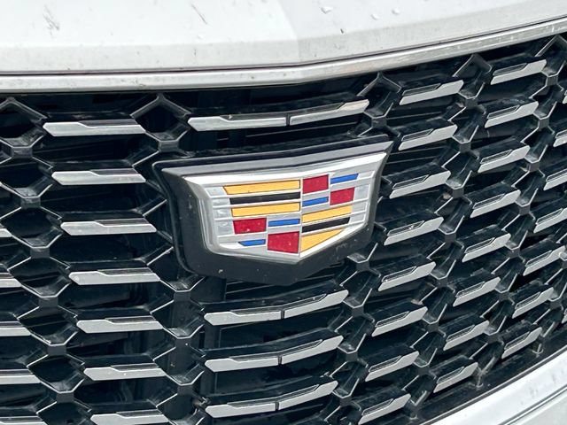 Used 2022 Cadillac XT4 Premium Luxury w/ Safety Alert Package AWD/4WD image 10
