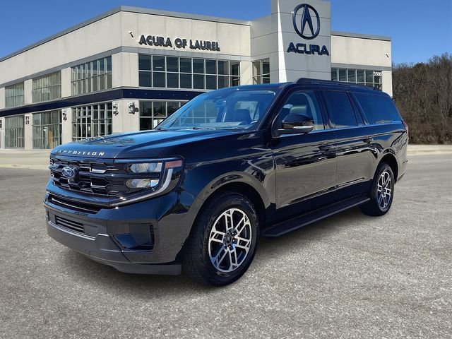 Used 2025 Ford Expedition Max Active image 3