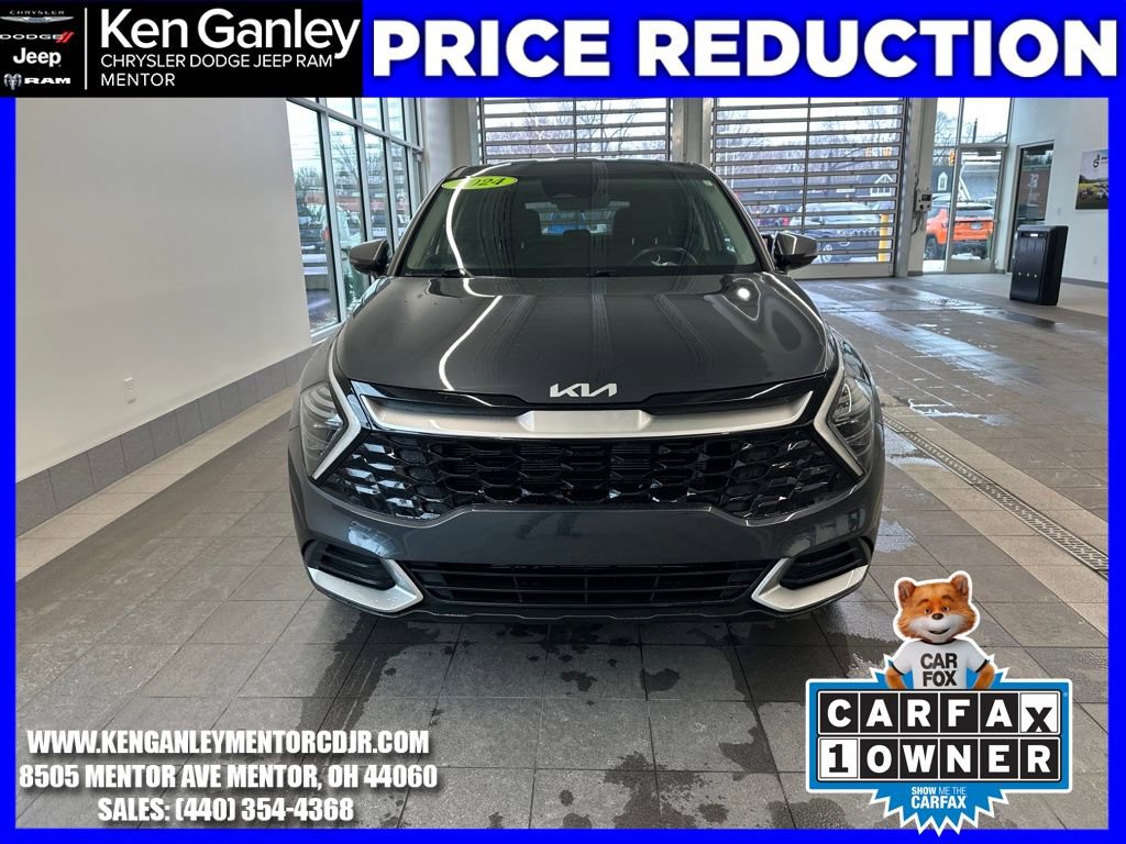 Used 2024 Kia Sportage EX image 3