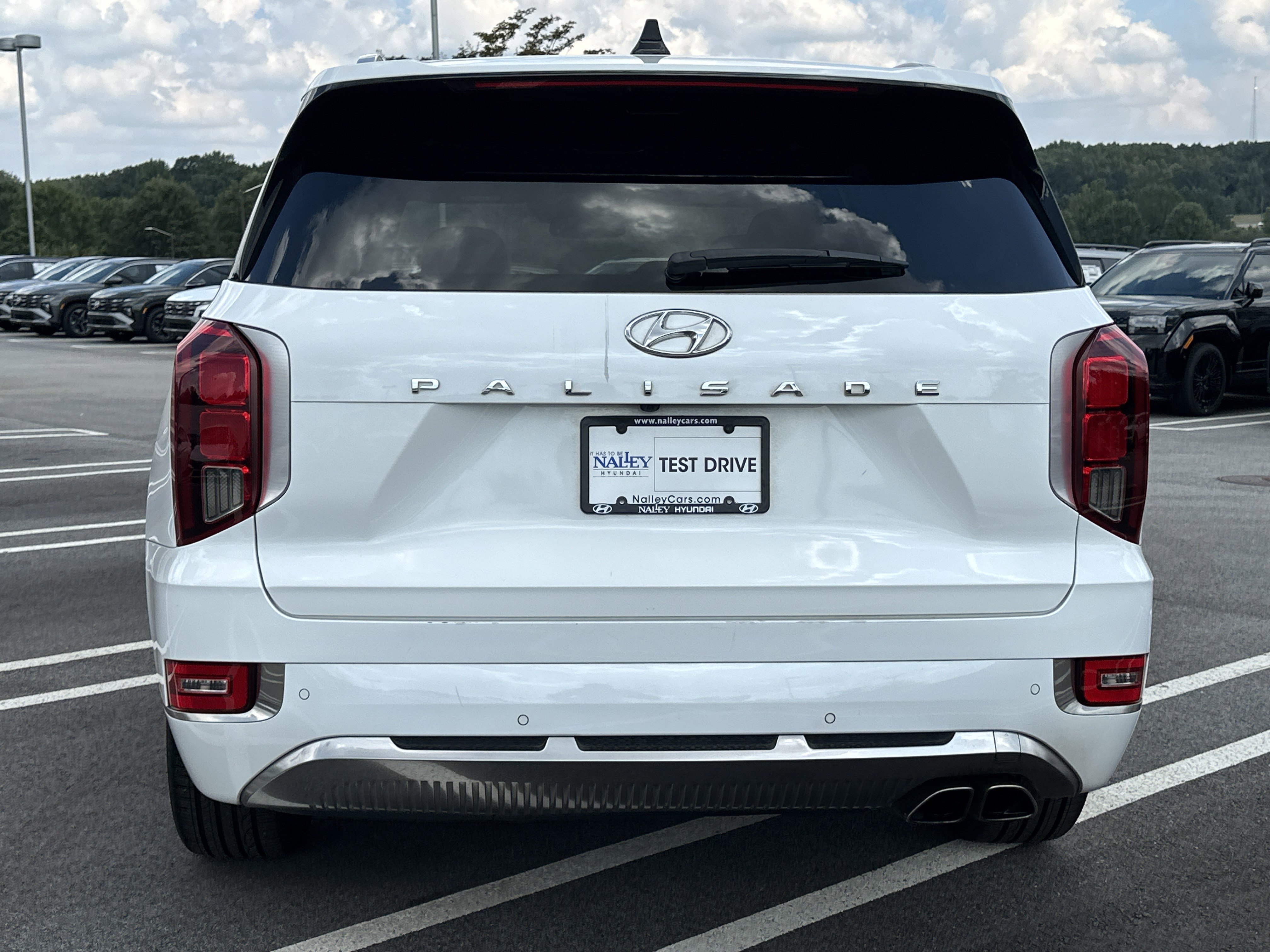 Used 2022 Hyundai Palisade Calligraphy image 24