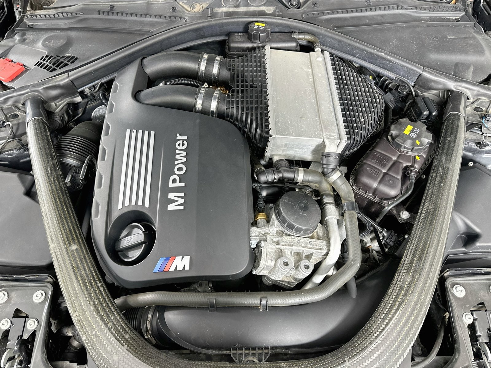 Used 2016 BMW M4 Convertible RWD image 13