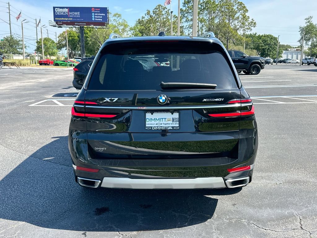 Used 2024 BMW X7 xDrive40i AWD/4WD image 6