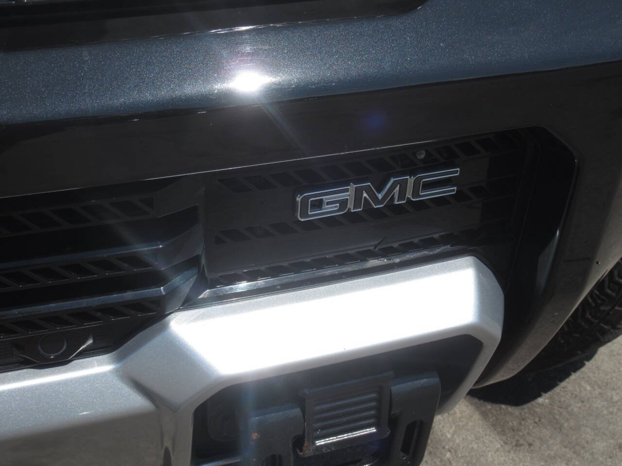 Used 2025 GMC Hummer EV 2X AWD/4WD image 5