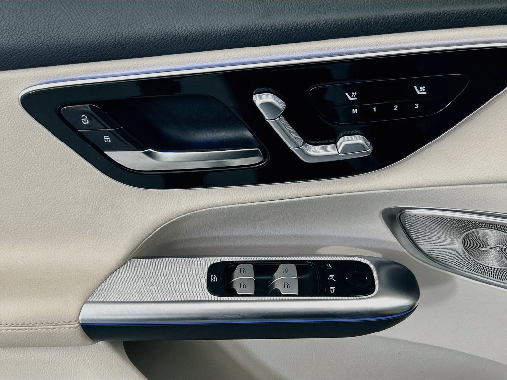 Certified 2026 Mercedes-Benz GLC 300 image 22