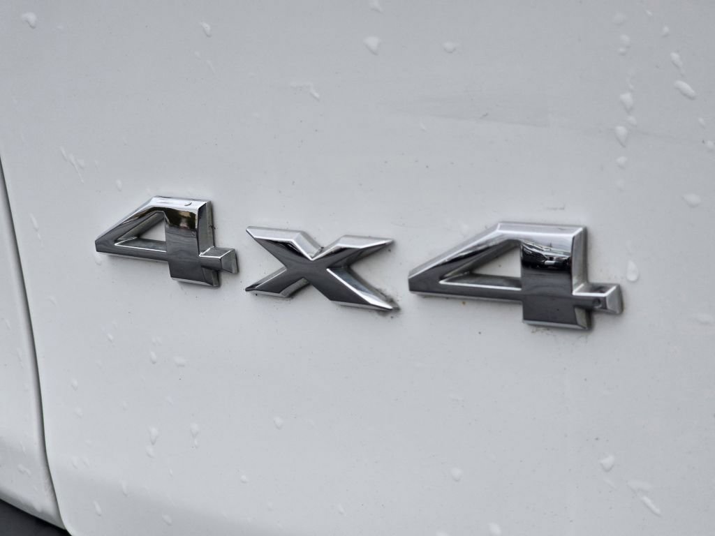 Used 2018 Jeep Cherokee Latitude AWD/4WD image 21