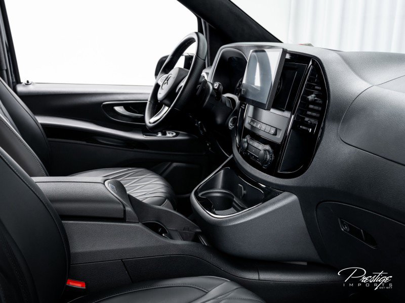 Used 2020 Mercedes-Benz Metris Passenger image 34