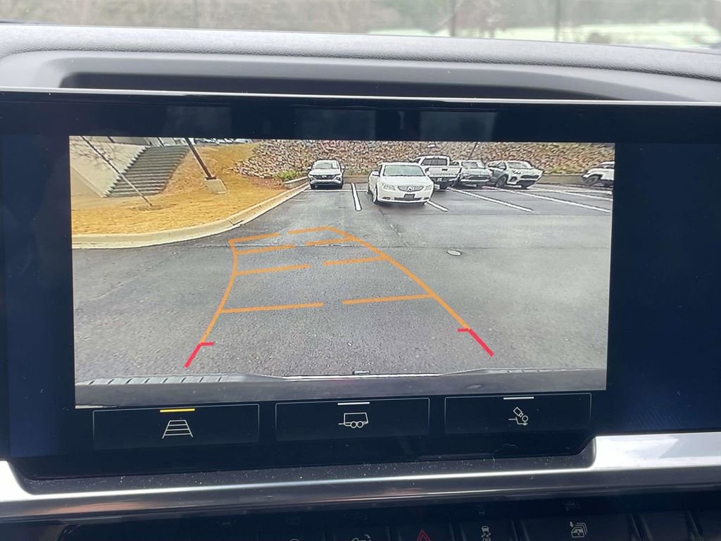 Used 2025 Chevrolet Silverado 1500 LT w/ Leather Package image 23