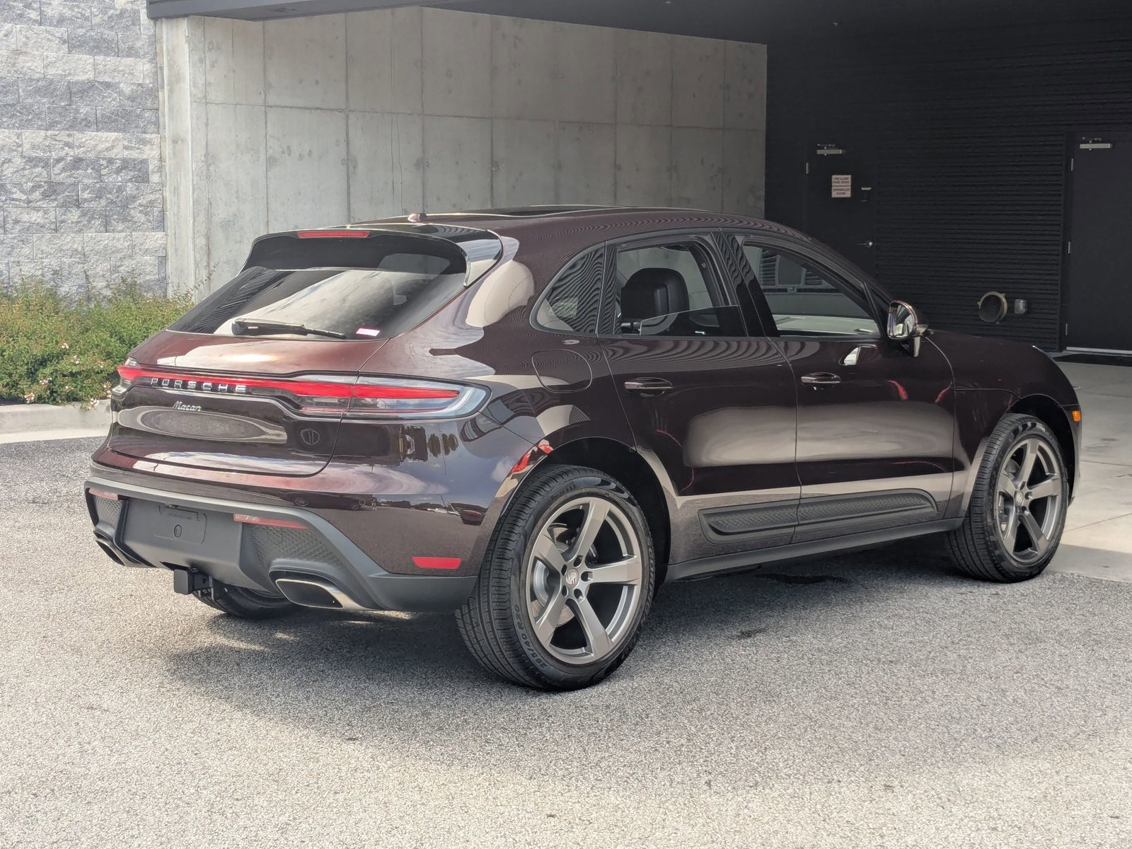 New 2026 Porsche Macan image 9