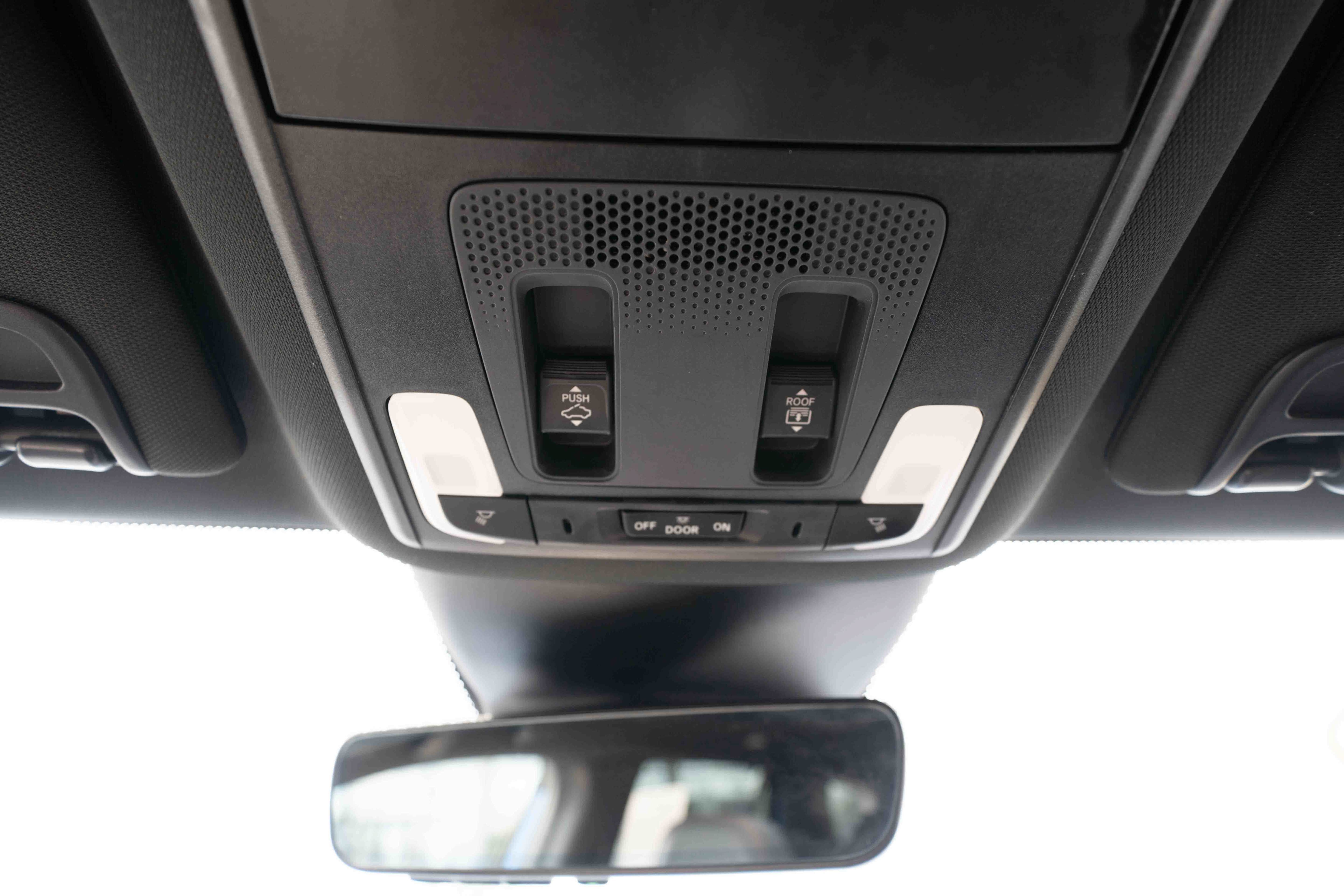 Used 2024 Honda Pilot TrailSport image 18