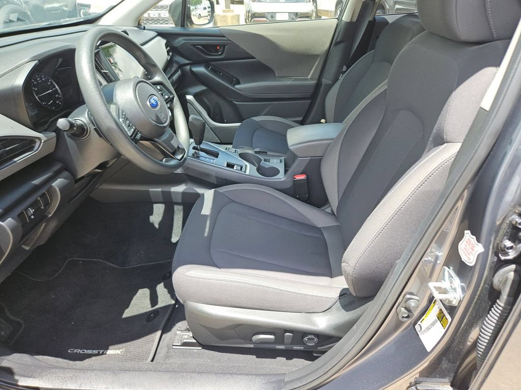 Used 2025 Subaru Crosstrek 2.5i Premium AWD/4WD image 14