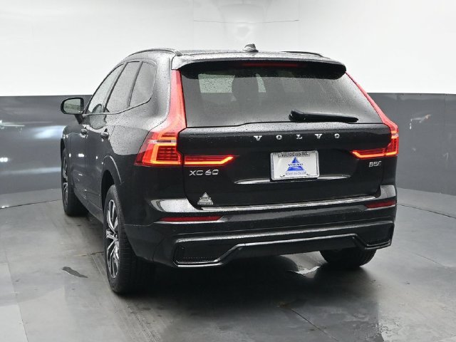 Used 2024 Volvo XC60 B5 Plus w/ Protection Package Premier AWD/4WD image 7