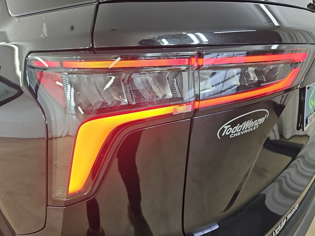 Certified 2025 Chevrolet Equinox LT image 39