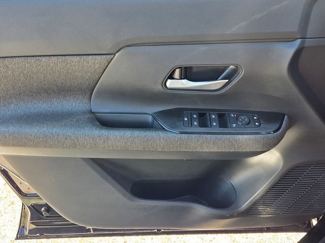 New 2026 Nissan Kicks SV w/ SV Premium Package image 27