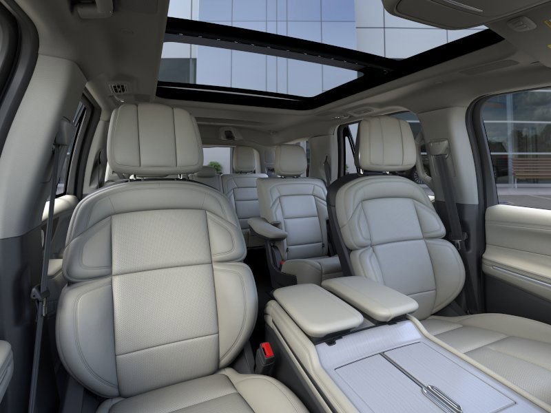 New 2026 Lincoln Navigator Reserve w/ Jet Appearance Package image 23