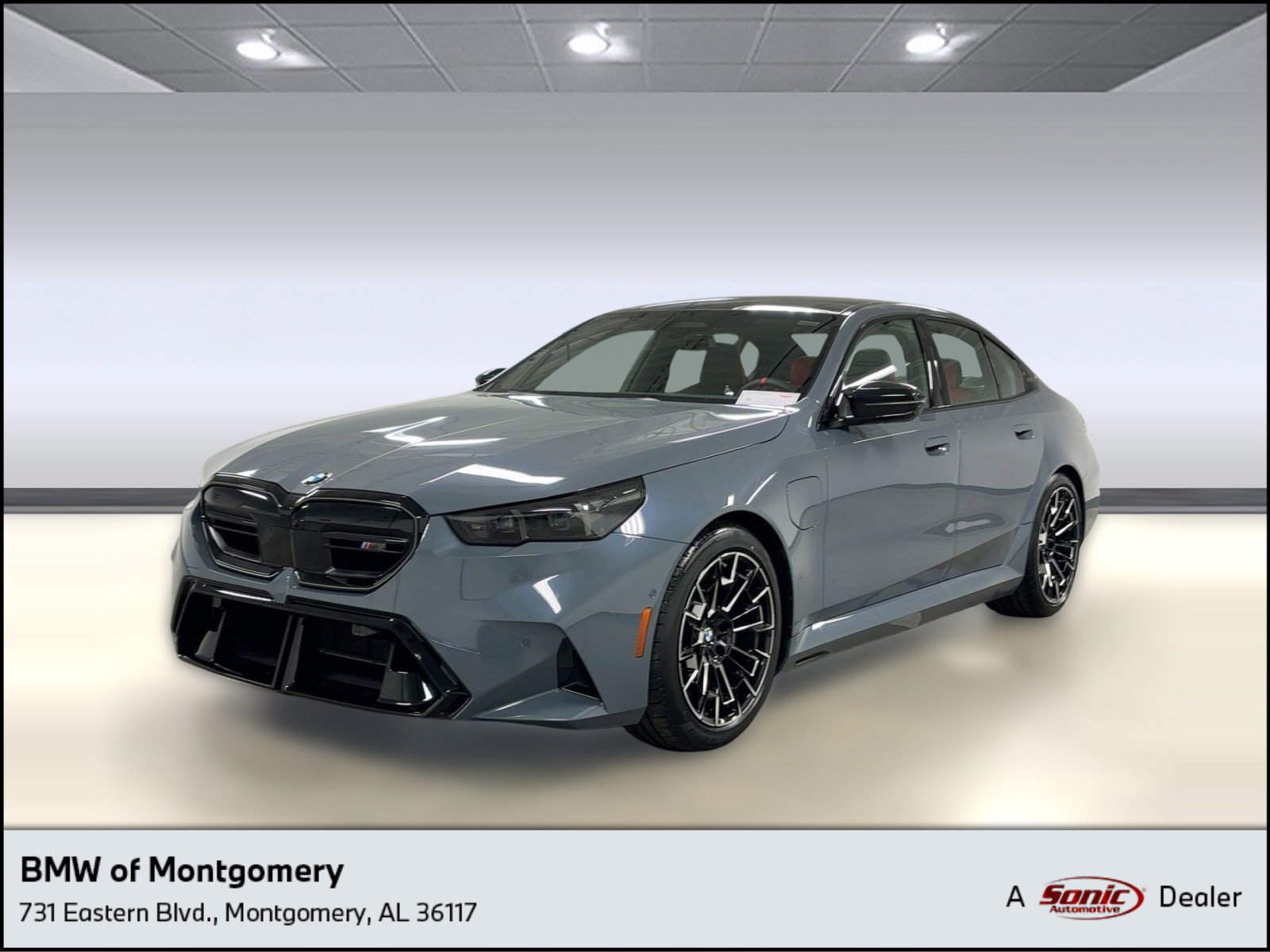 New 2026 BMW M5 w/ Executive Package