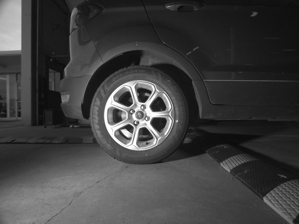 Used 2020 Ford EcoSport SE w/ SE Convenience Package FWD image 9