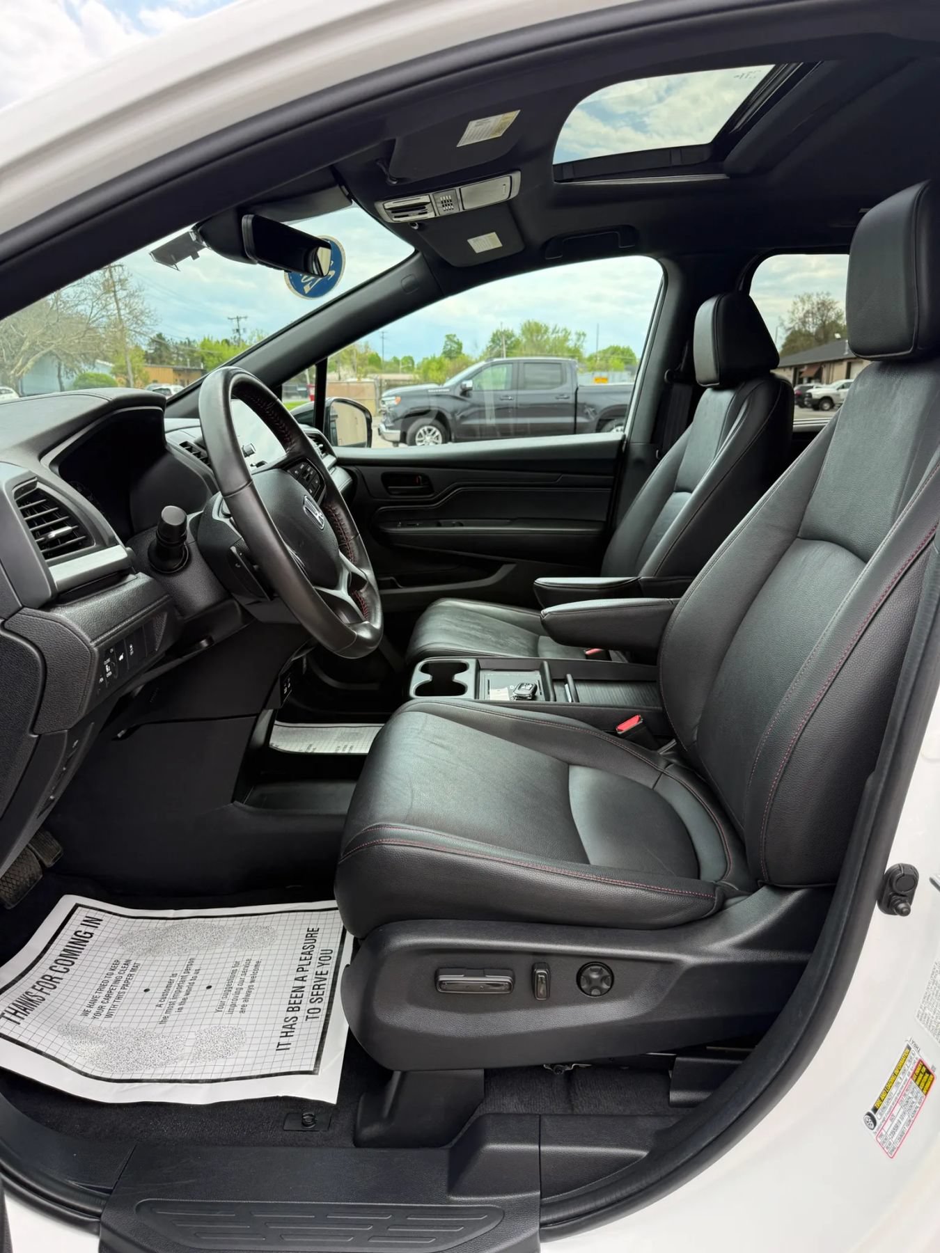 Used 2025 Honda Odyssey Sport-L image 13