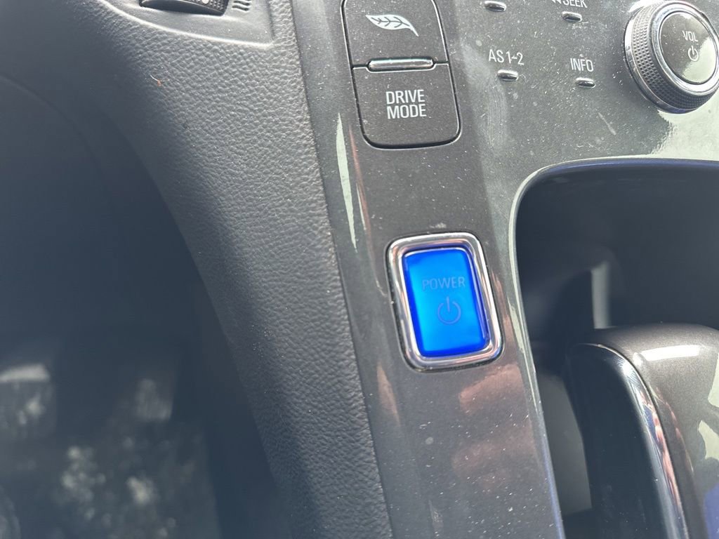 Used 2012 Chevrolet Volt Premium w/ Premium Trim Package image 24