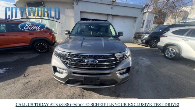 Used 2023 Ford Explorer XLT w/ Equipment Group 202A image 8