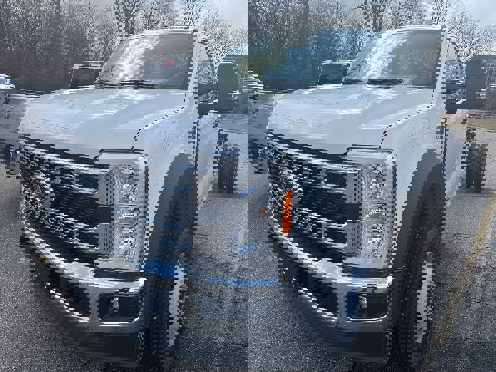 New 2023 Ford F450 XLT w/ XLT Value Package image 2