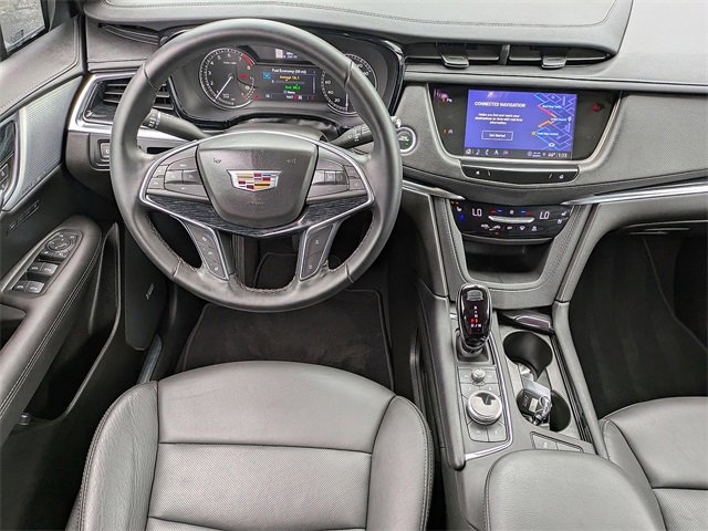 Certified 2025 Cadillac XT5 Premium Luxury image 16