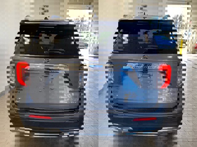 Certified 2021 Ford Explorer XLT w/ Equipment Group 202A image 6