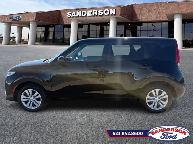 Used 2021 Kia Soul LX image 6