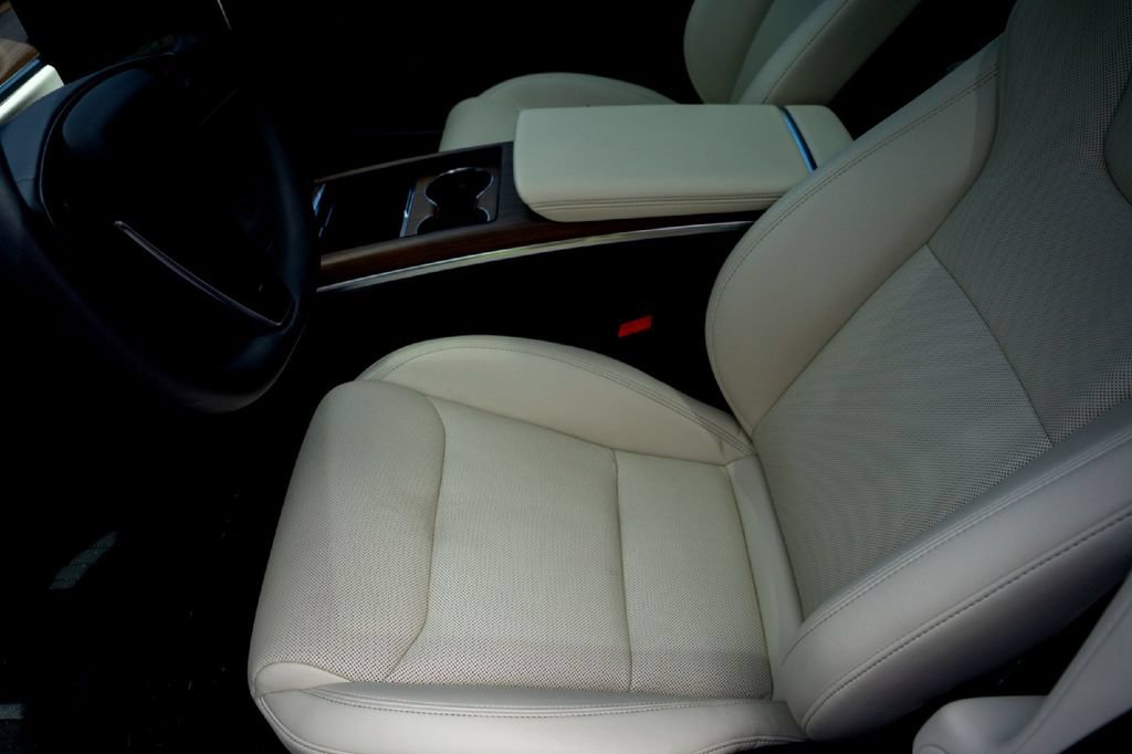 Used 2023 Tesla Model S Standard Range AWD/4WD image 11