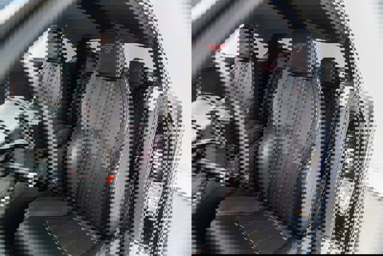 Used 2015 Bentley Continental GT image 32