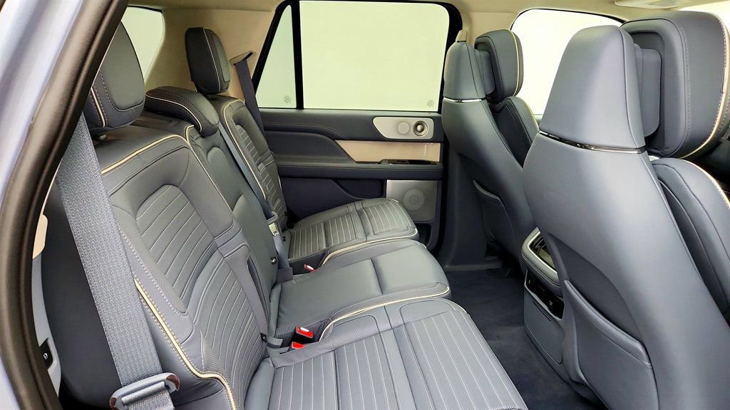 Used 2024 Lincoln Navigator Black Label AWD/4WD image 23