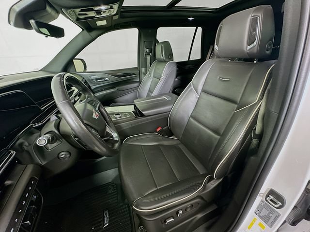 Used 2022 Cadillac Escalade Sport w/ Touring Package AWD/4WD image 22
