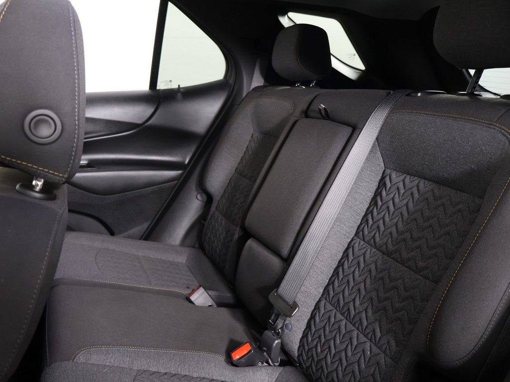 Used 2023 Chevrolet Equinox LT image 30