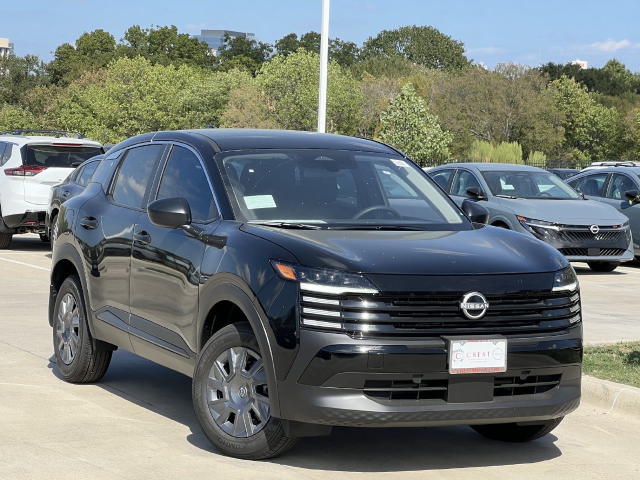 New 2027 Nissan Kicks S FWD image 2