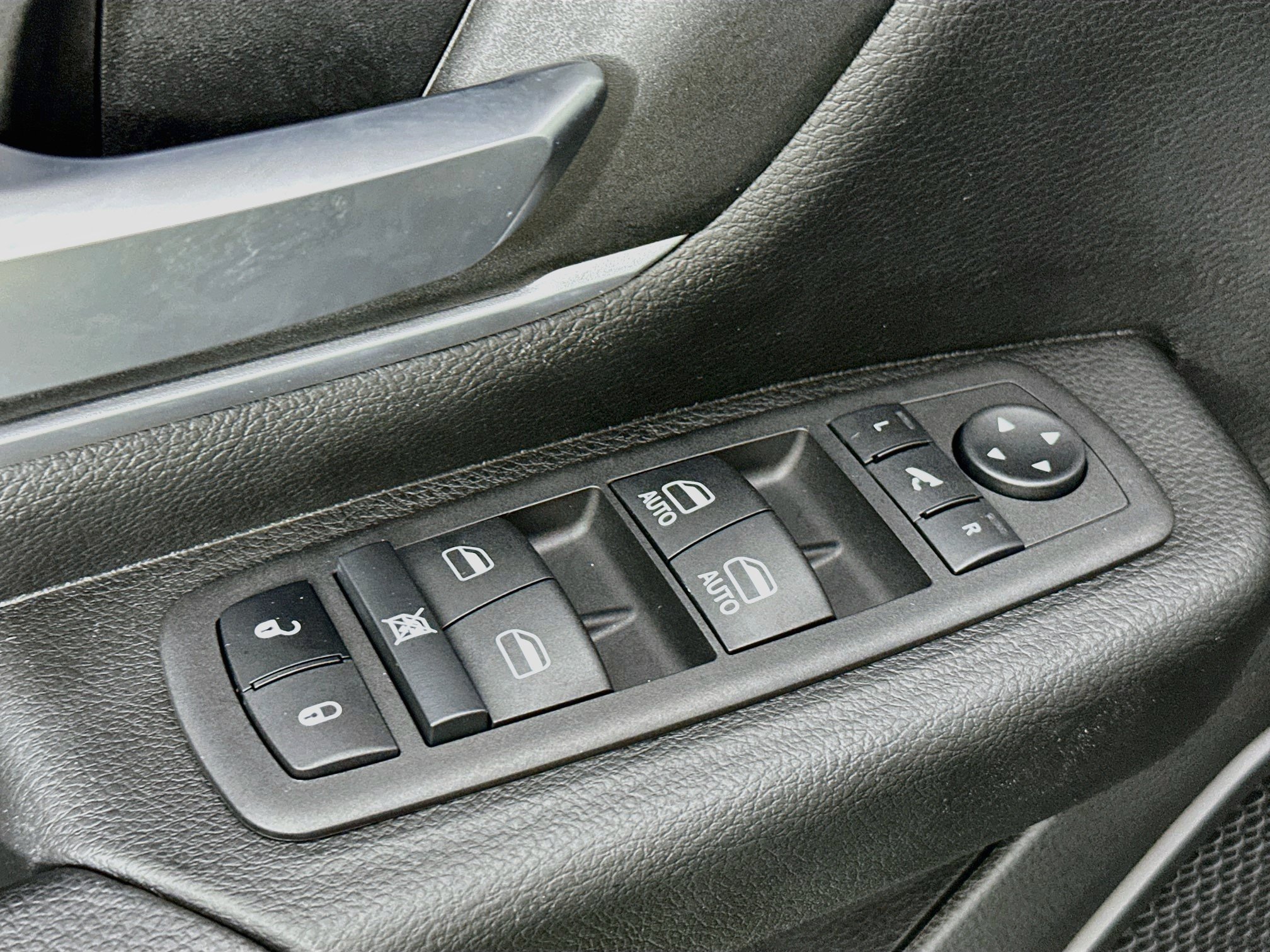 Used 2023 RAM 1500 Big Horn RWD image 17