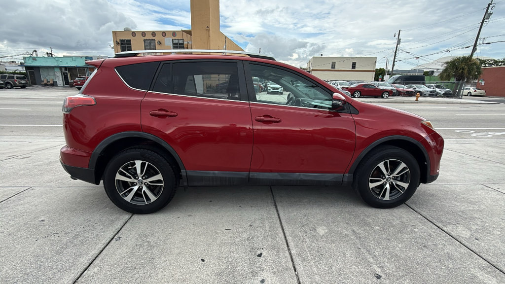 Used 2016 Toyota RAV4 XLE FWD image 15