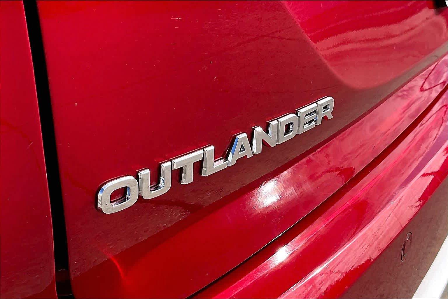 Used 2024 Mitsubishi Outlander SE FWD image 10
