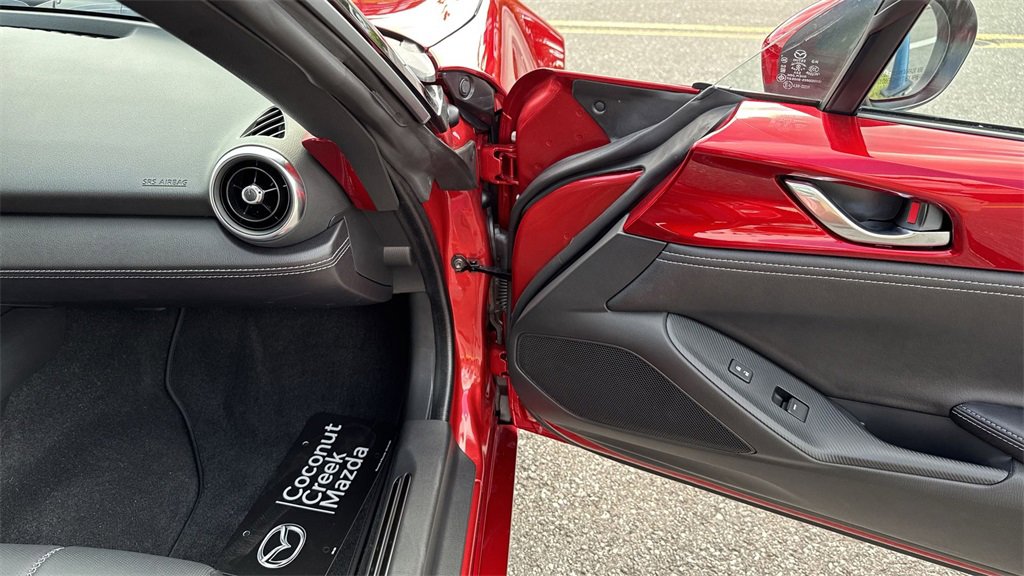 New 2025 MAZDA MX-5 Miata Grand Touring image 18
