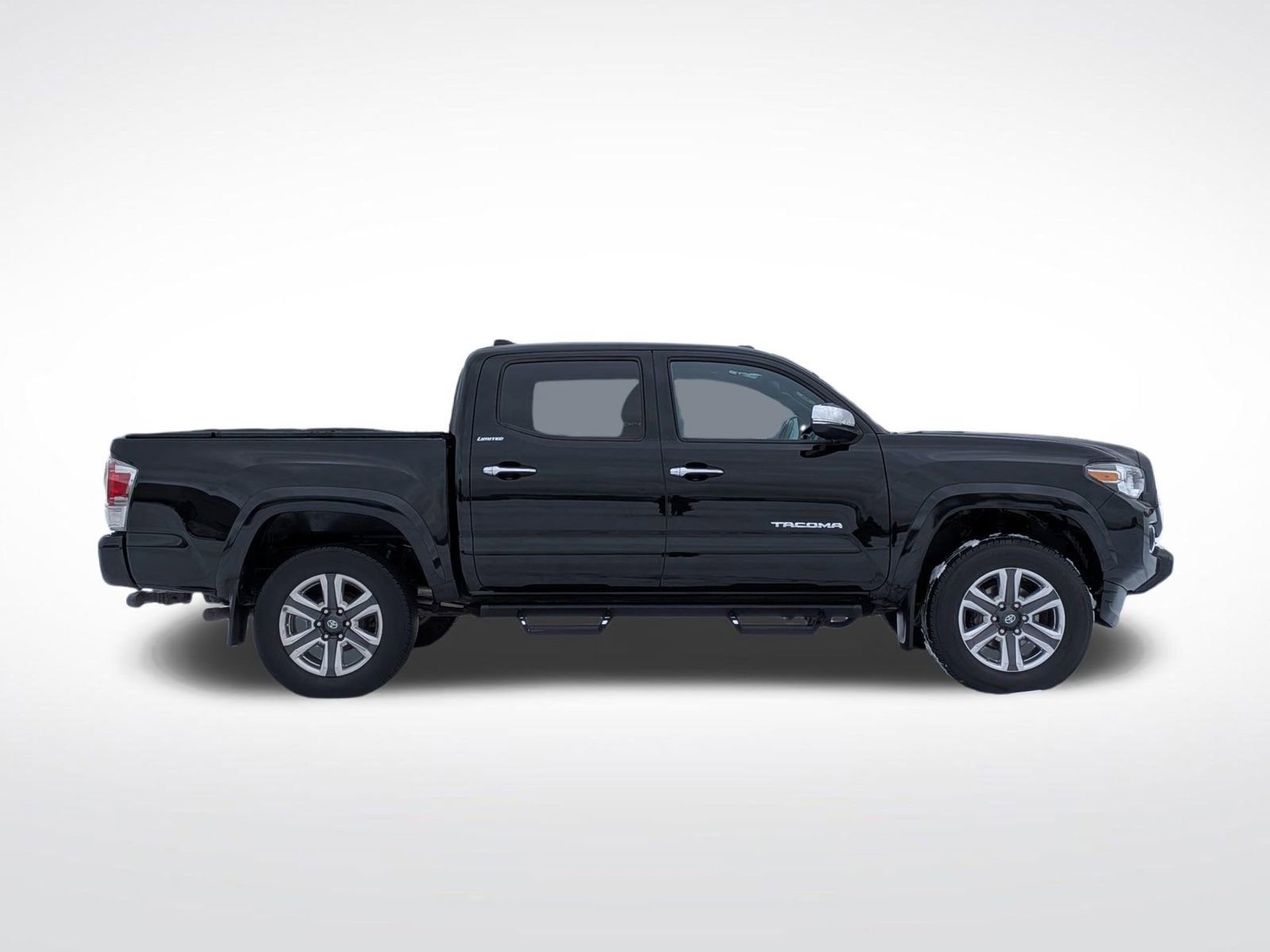 Used 2019 Toyota Tacoma Limited image 9