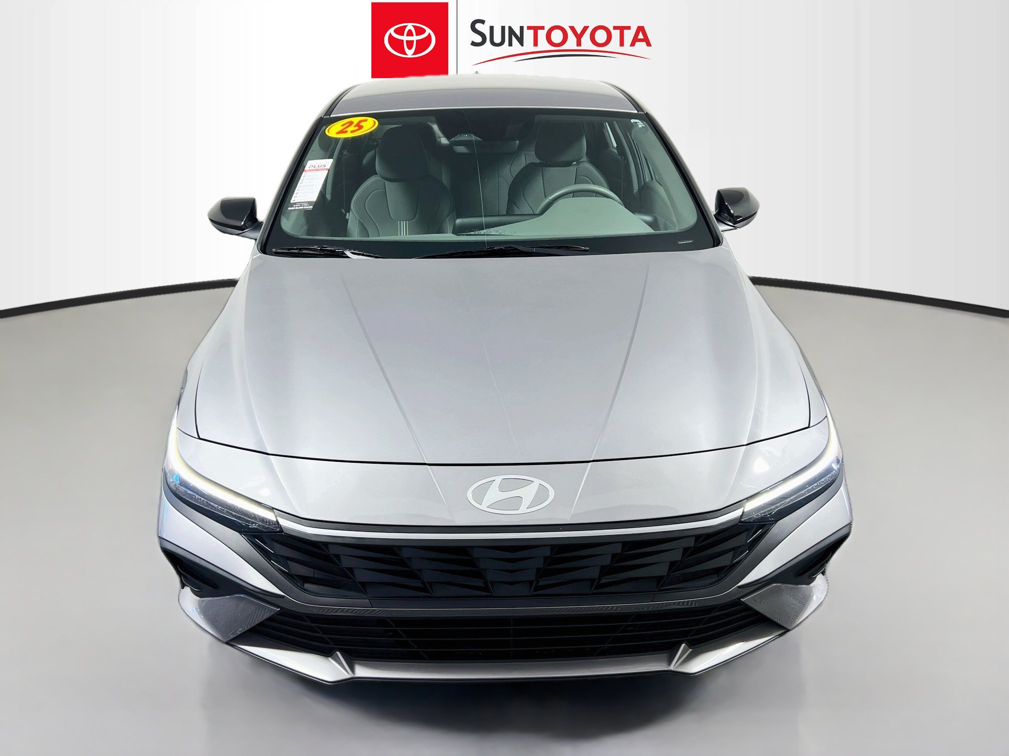 Used 2025 Hyundai Elantra Sport FWD image 10