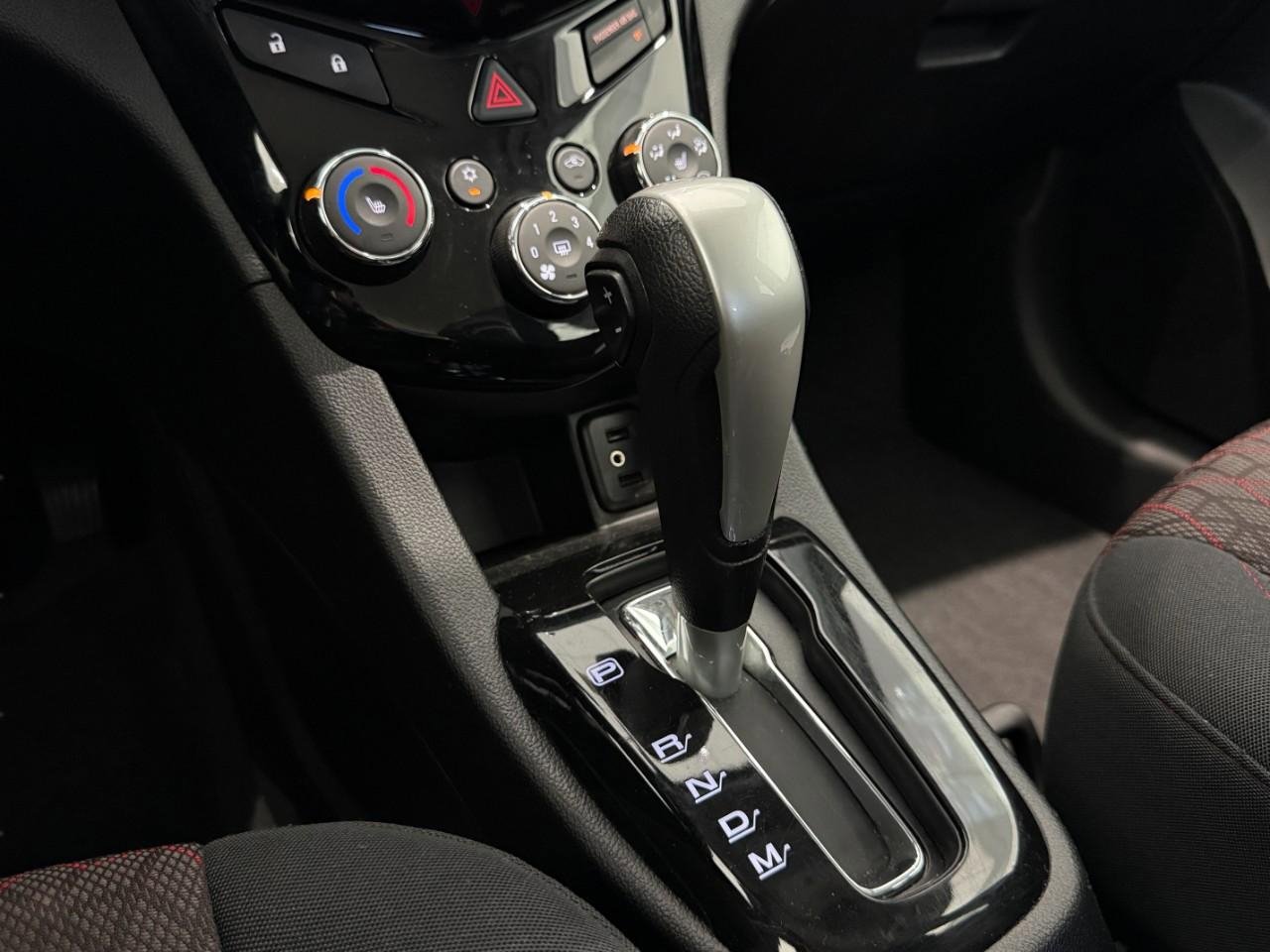 Used 2019 Chevrolet Sonic LT w/ Convenience Package FWD image 33