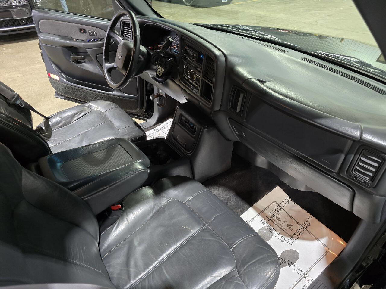 Used 2002 Chevrolet Silverado 1500 LT w/ Off-Road Skid Plate Pkg AWD/4WD image 38