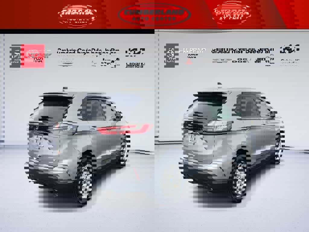 Used 2020 Ford Edge SE image 8