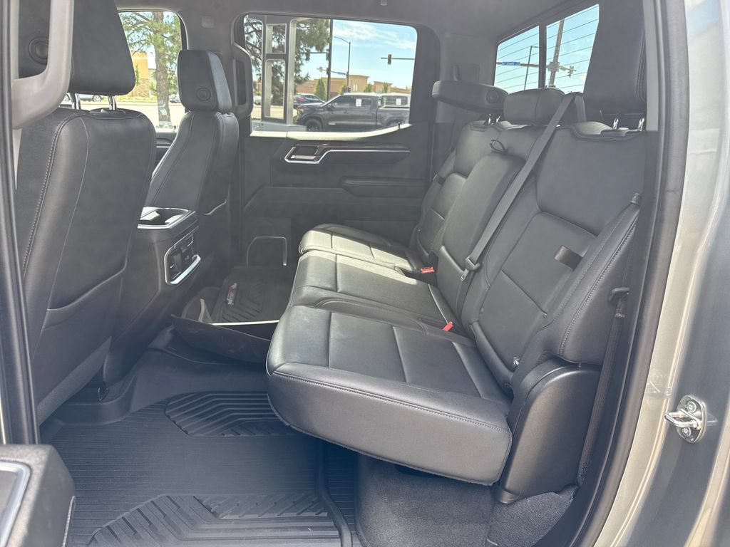 Used 2023 Chevrolet Silverado 1500 LTZ AWD/4WD image 21