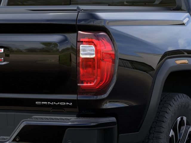 New 2026 GMC Canyon Denali AWD/4WD image 11