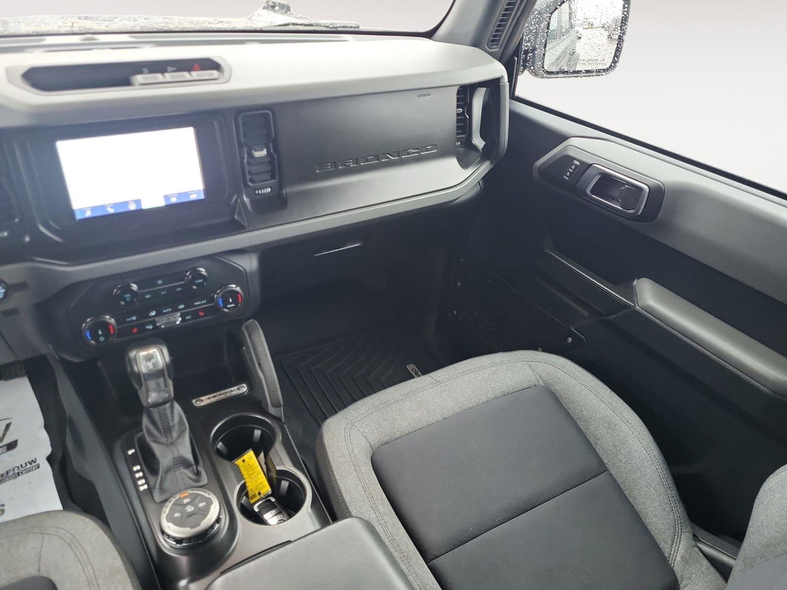 Used 2022 Ford Bronco Big Bend image 12