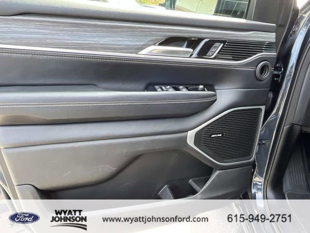 Used 2024 Jeep Wagoneer L Series II w/ Flexible Seating Group image 26