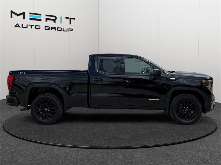 Used 2025 GMC Sierra 1500 Elevation AWD/4WD image 10